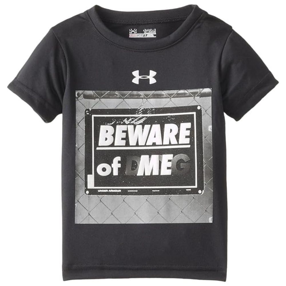🍑Under Armour Black Beware of Me Heat Gear Athletic Shirt Youth Medium